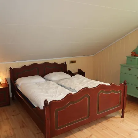 Gule Huset - Fjh639 By Interhome