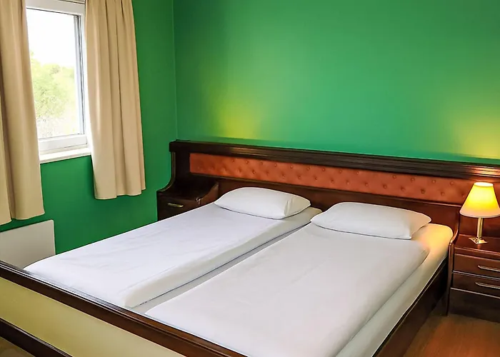 Semesterbostad Gule Huset By Interhome